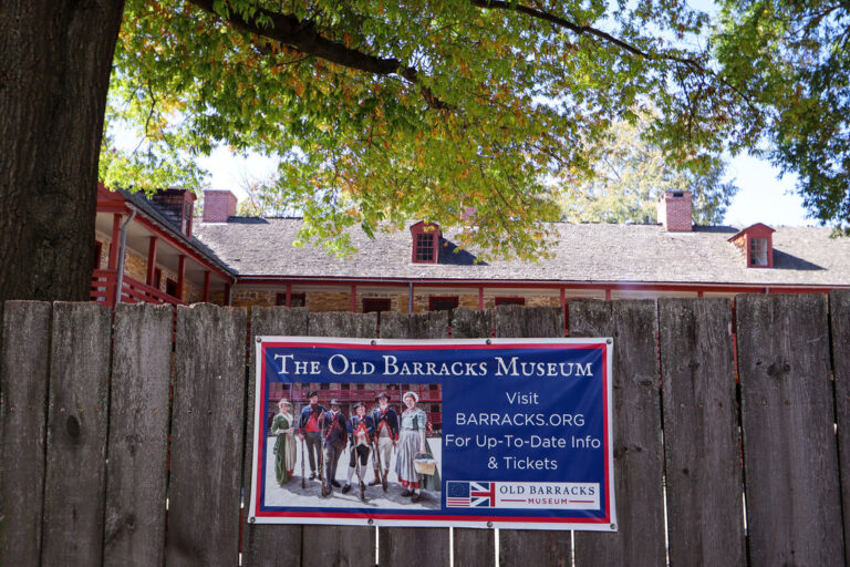 Old Barracks Museum - Trenton